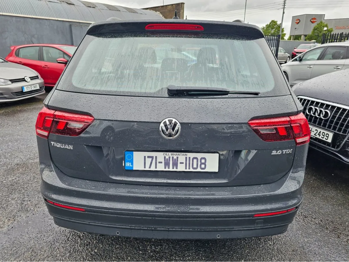Volkswagen Tiguan Trendline 2.0 TDI - Image 3