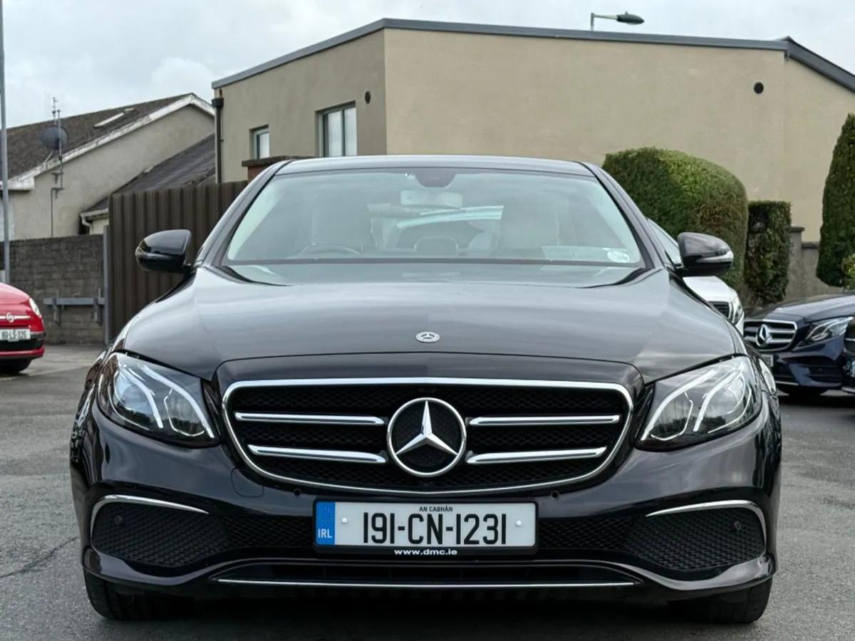 Mercedes-Benz E-Class E220d SE 4DR Auto  low Kms - Image 2