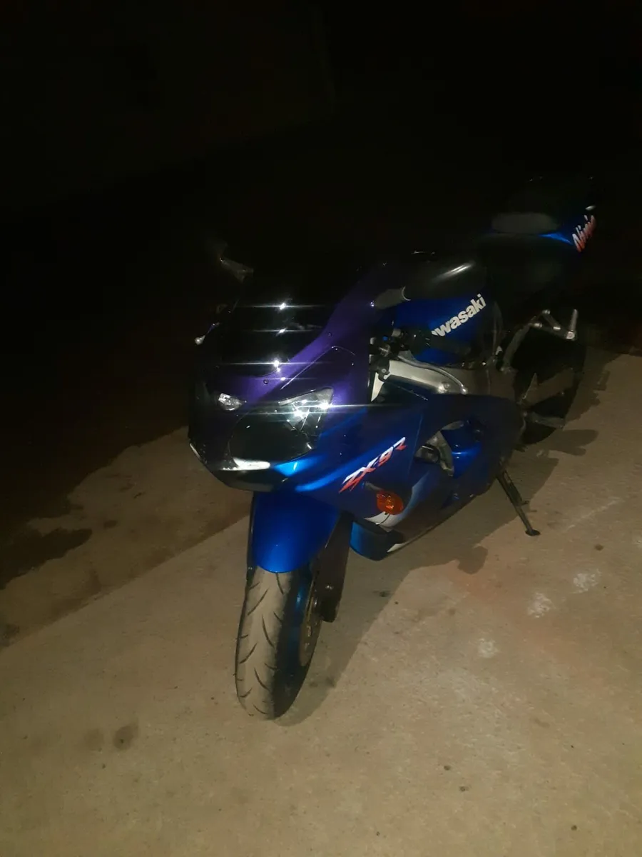 Kawasaki ninja zx9r - Image 4