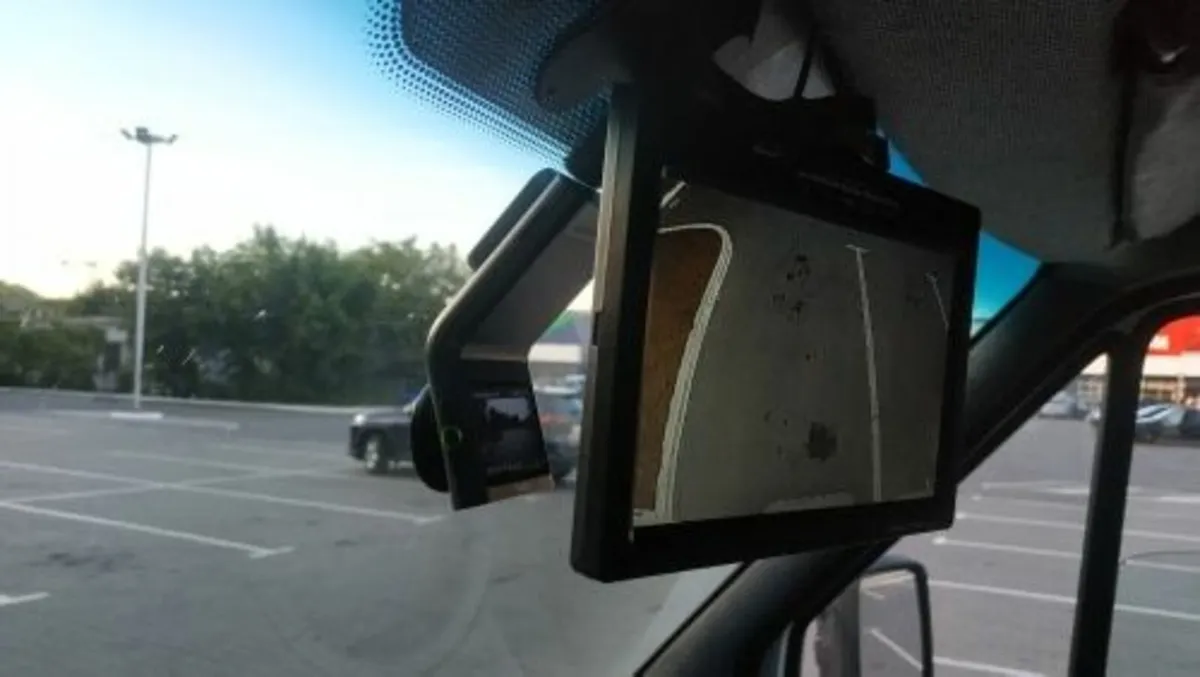 7" Wireless Reversing kit for Van - Image 1