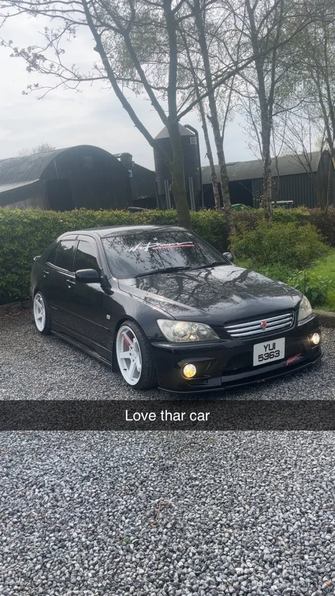 Toyota altezza - Image 4