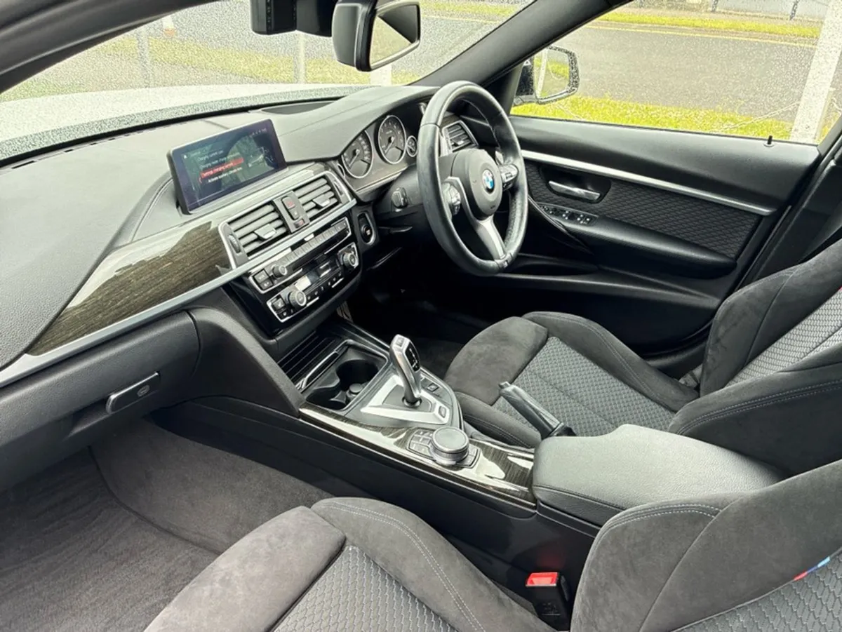 BMW 3 Series 2.0l Petrol Plug-in Hybrid M-sport - Image 3