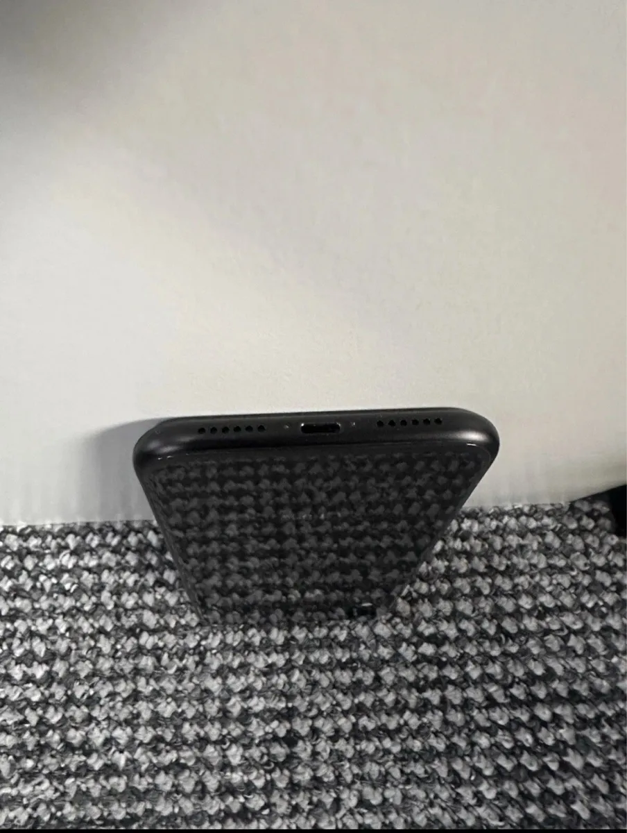iPhone XR unlock 64GB black - Image 3