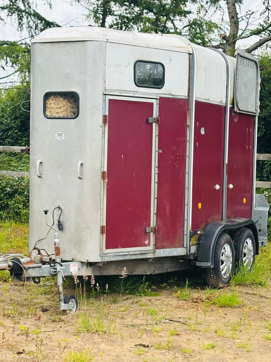 Horse Box - Image 1