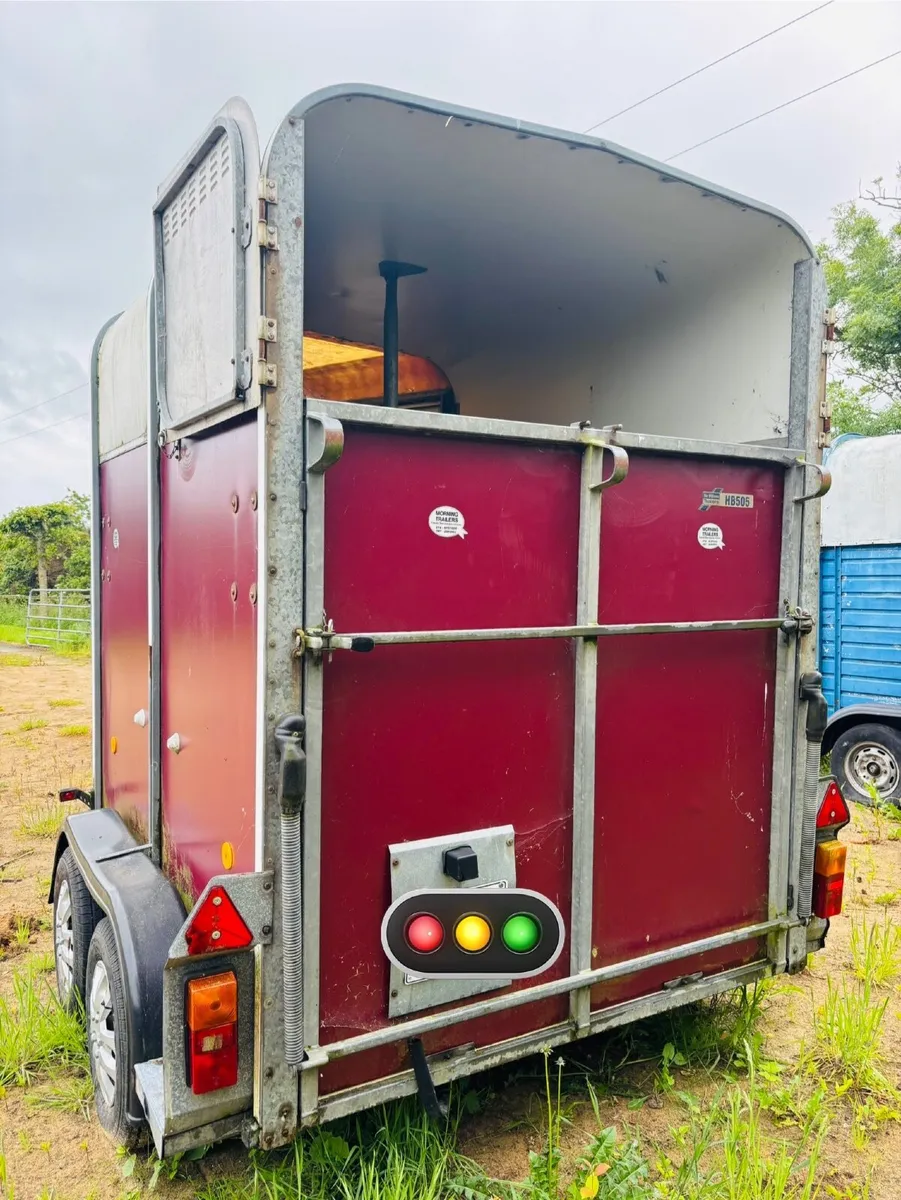Horse Box - Image 4
