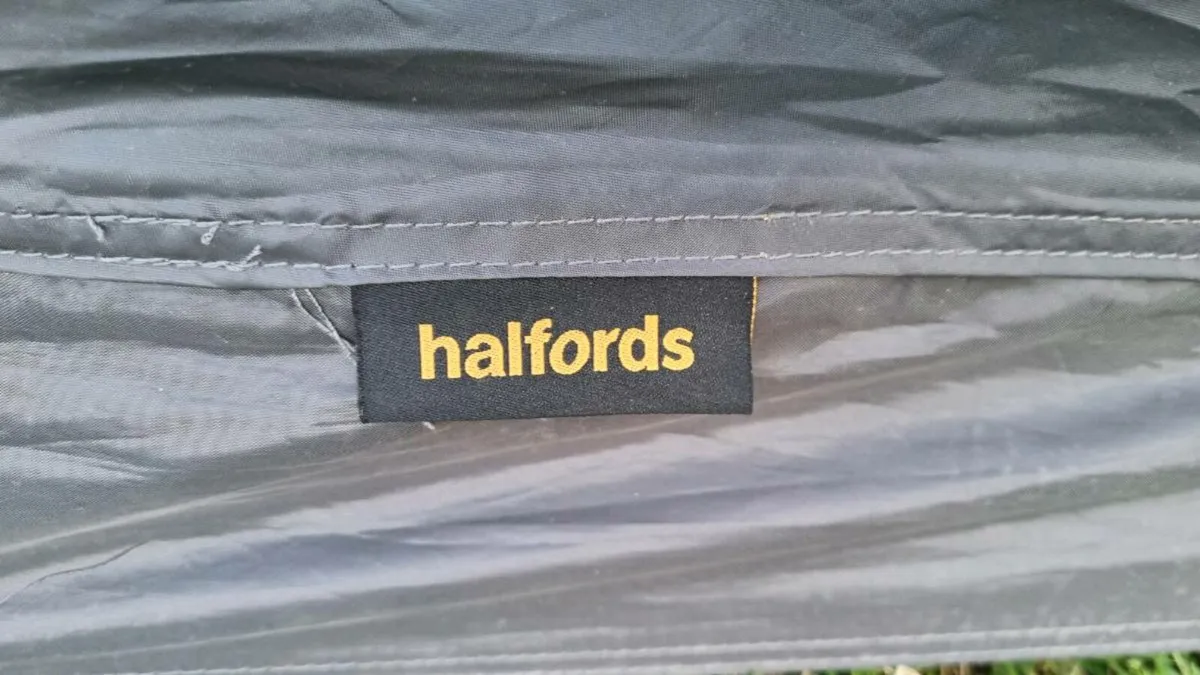 Tent - Image 3