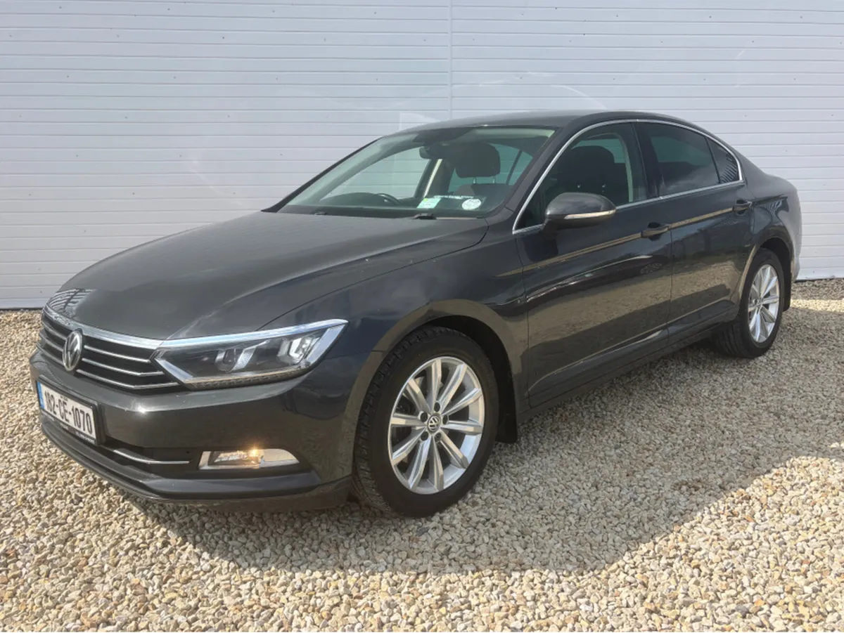Volkswagen Passat 2.0 TDI SE BUSINESS 4DR 150PS - Image 4