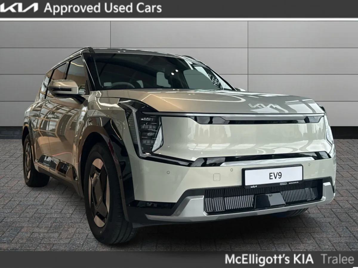 Kia EV9 Earth *In stock* - Image 1