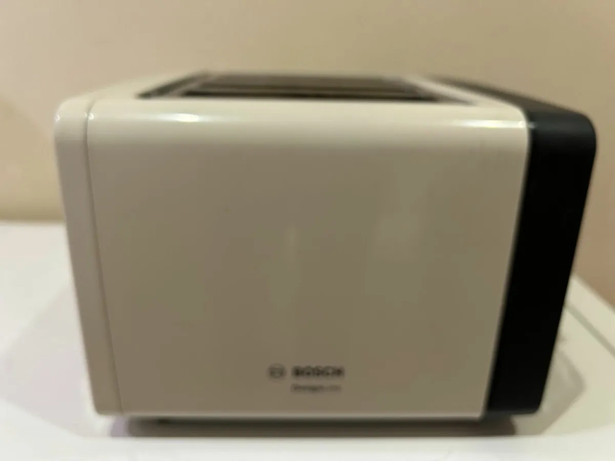Bosch Designline Plus 4 Slice Toaster - Cream - Image 2