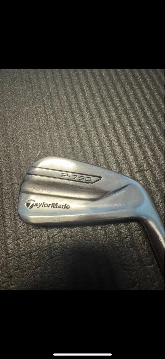 Taylormade p790 udi 2 iron - Image 1
