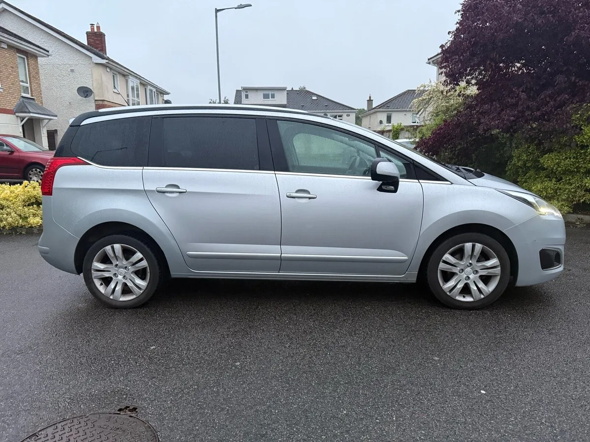 Peugeot 5008 *7 SEATER* CHEAP TAX* - Image 2