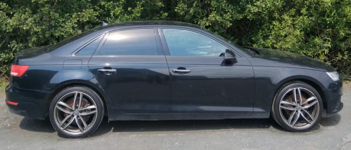 2016 AUDI A4 2.0 TDI Automatic - Image 2