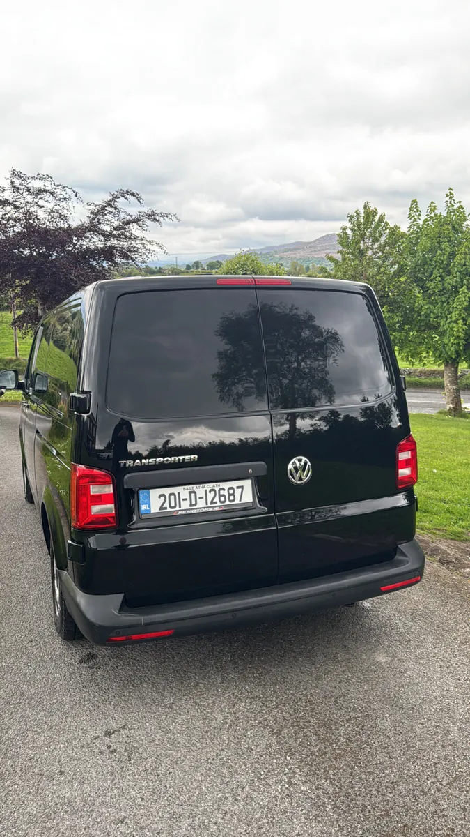Volkswagen Transporter 2020 - Image 4