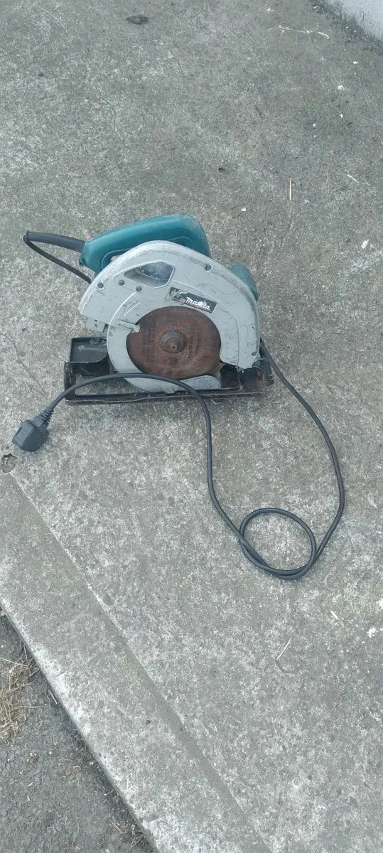 2  skills saw working perfect price too sell - Image 4