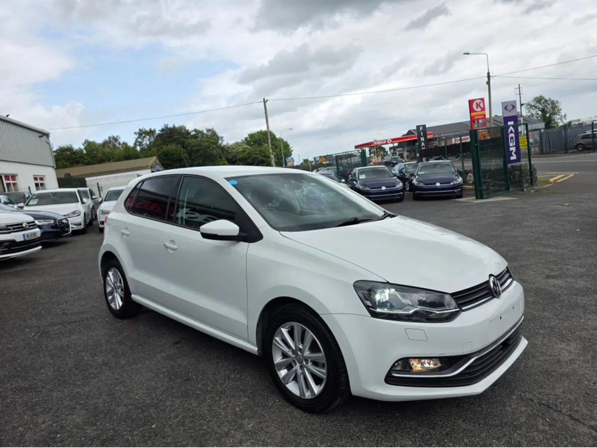 Volkswagen Polo 1.2 TSI COMFORTLINE - PRIVACY GLAS - Image 2