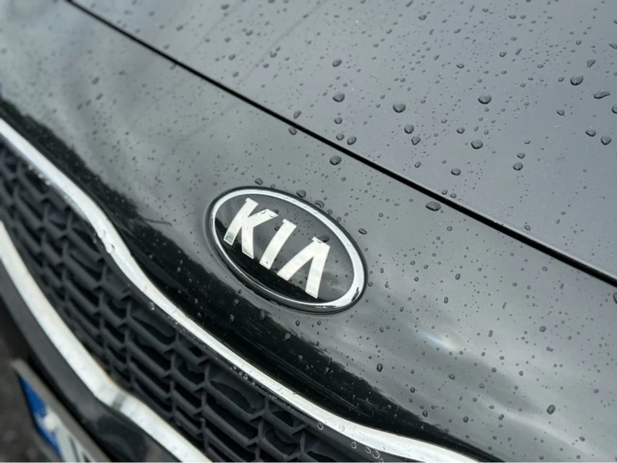 Kia Ceed 1.4 Crdi 1 5DR - Image 3