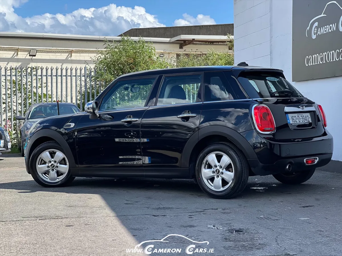 MINI COOPER ONE ARMANI BLACK FINANCE ME - Image 3