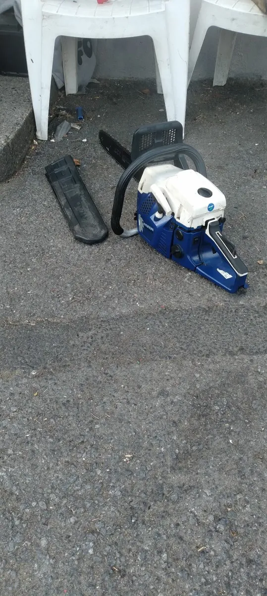 Hyundai chainsaw running very well price too sell - Image 1