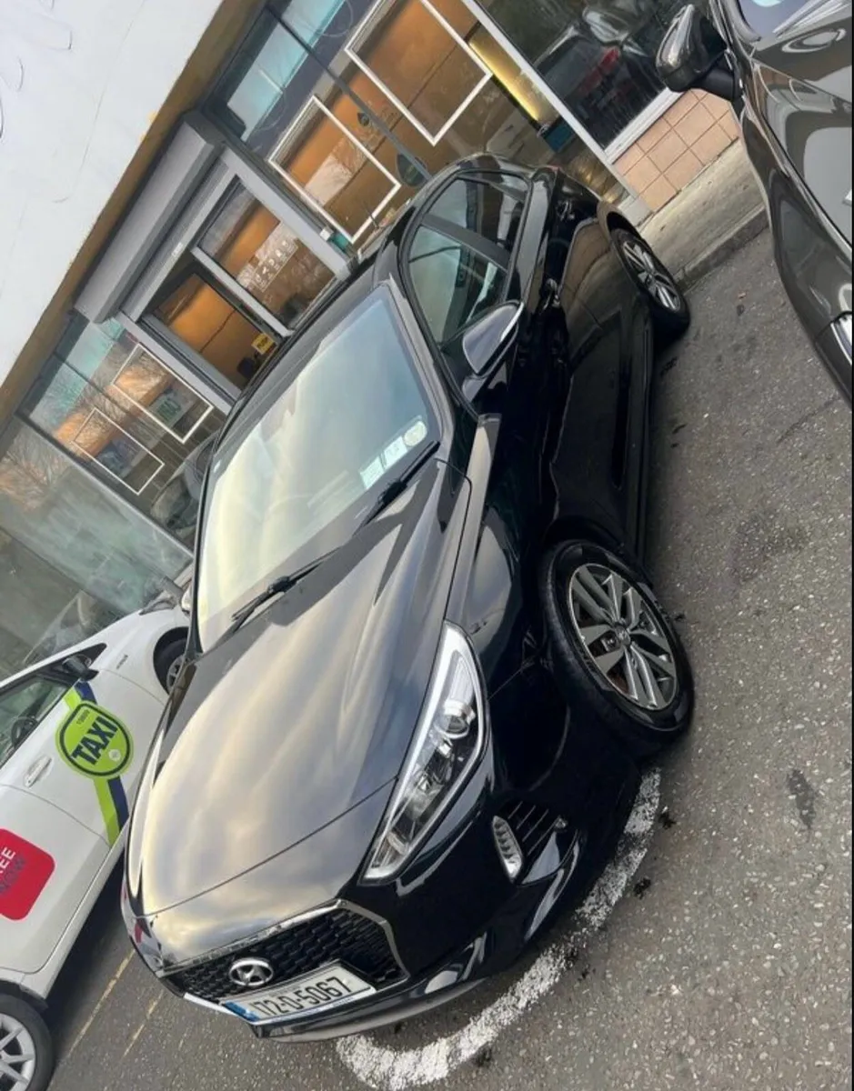 Hyundai I30 - Image 2