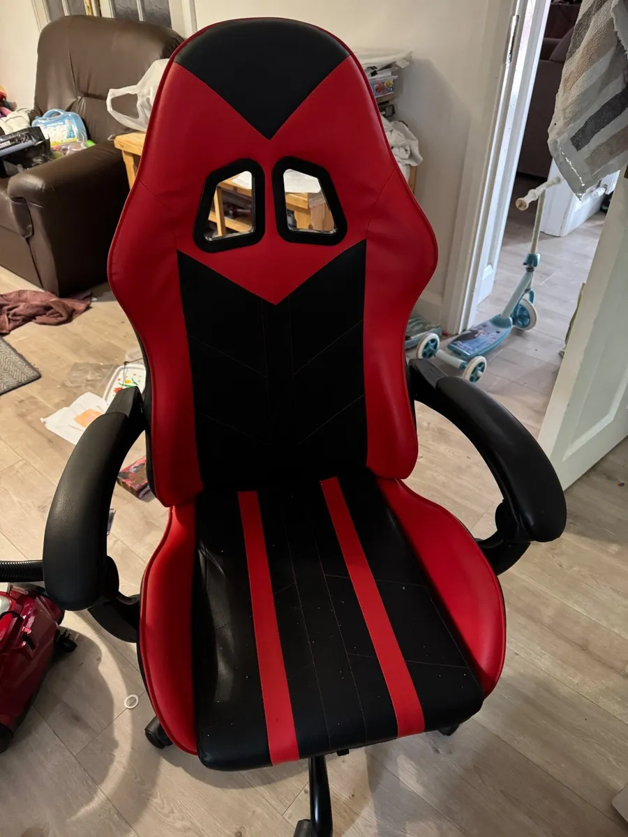 Ergonomic Gaming Chair - Image 2