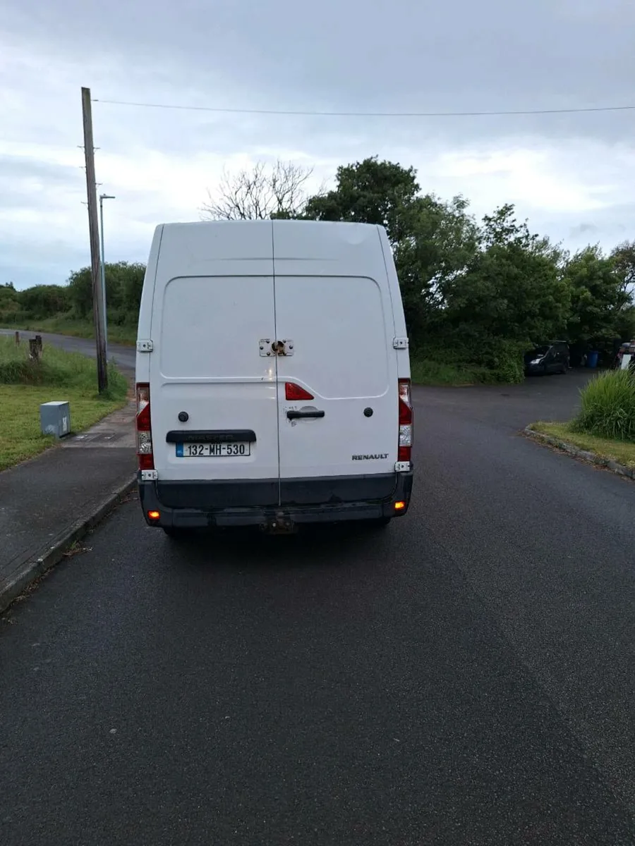 Renault Master - Image 2