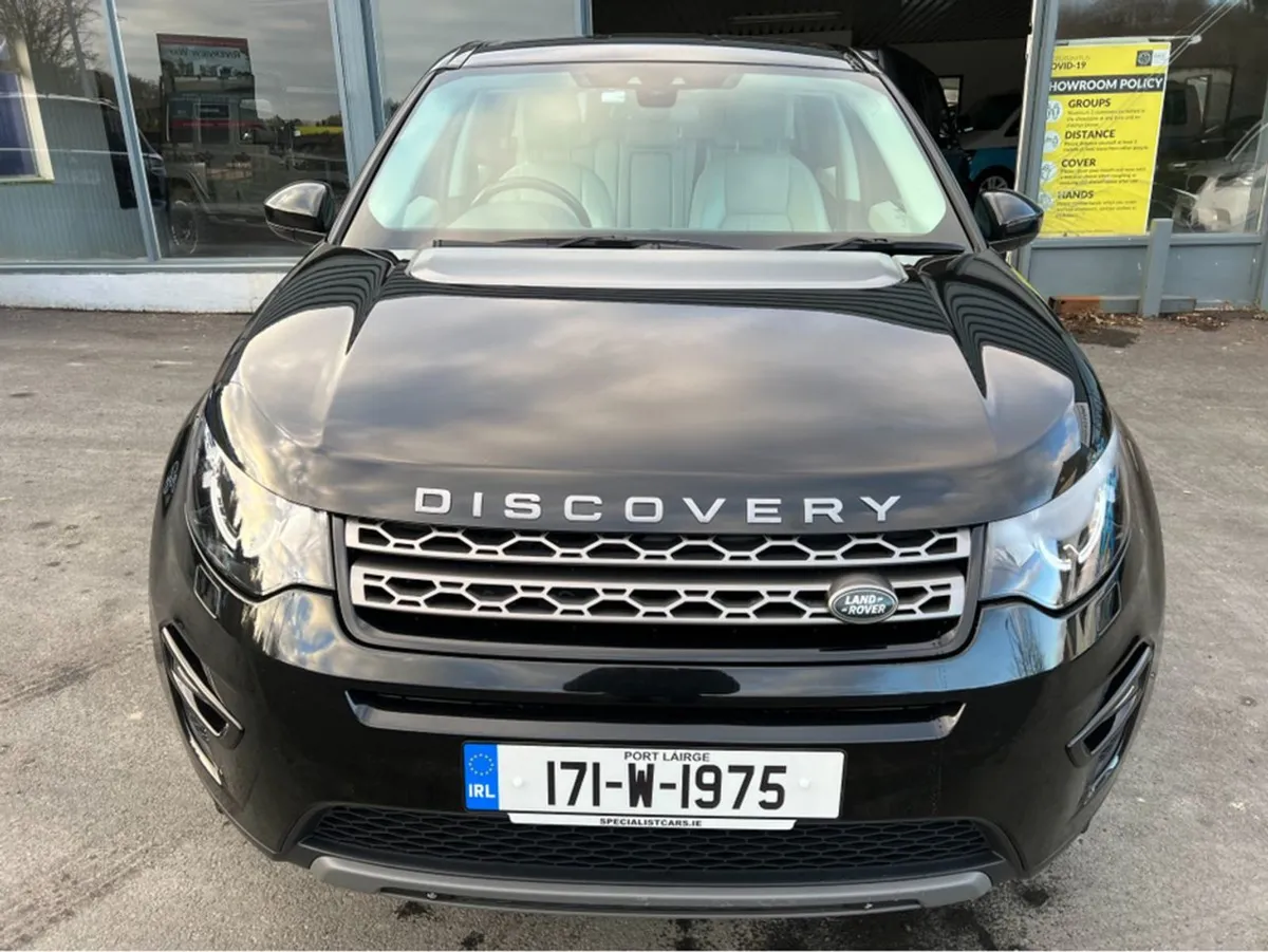 Land Rover Discovery Sport 2.0 TD4 SE Tech 7 Seat - Image 3