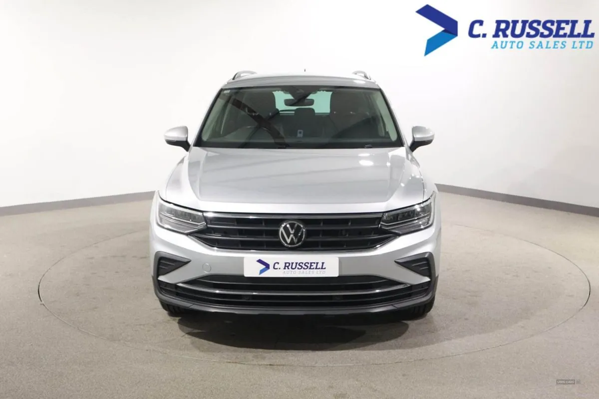 Volkswagen Tiguan Diesel Estate - Image 2