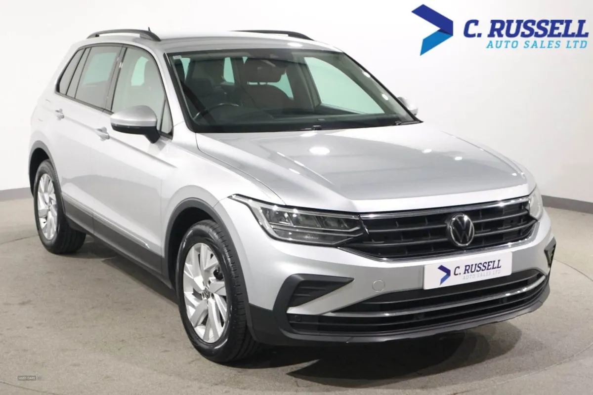 Volkswagen Tiguan Diesel Estate - Image 3