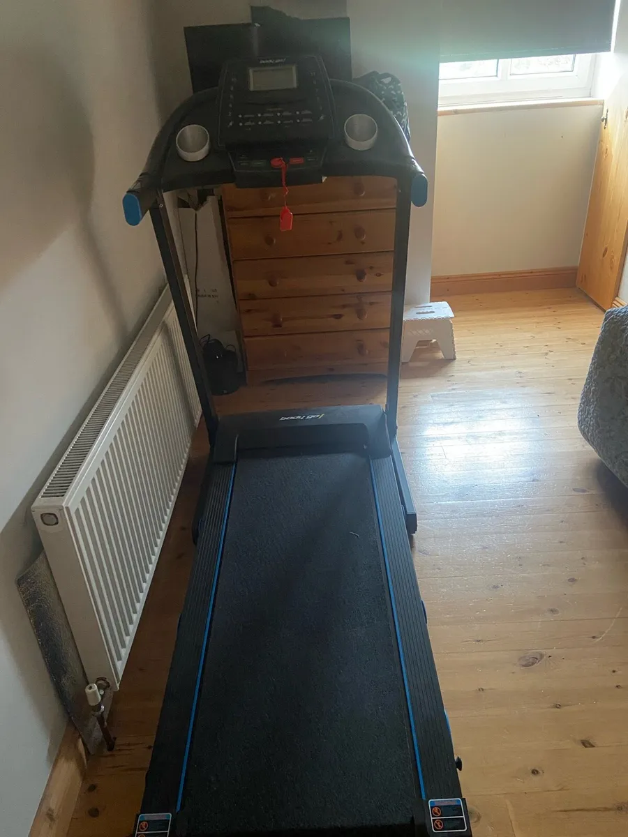 Treadmill - Image 1