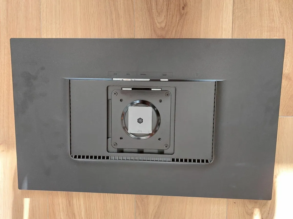 Computer Monitor - Image 2