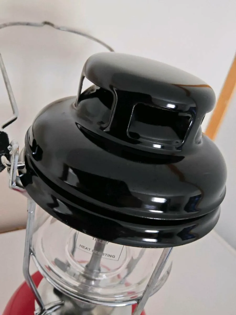 Camping lantern - Image 1