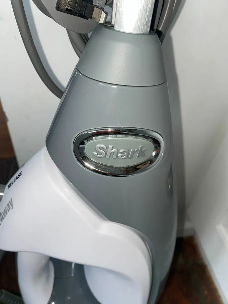 Shark Steam Mop - Image 2