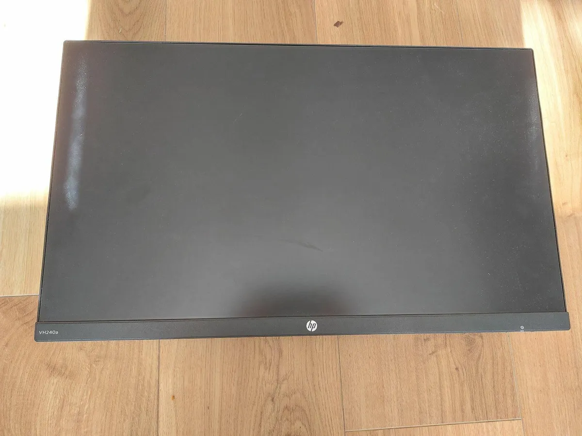 Computer Monitor - Image 1