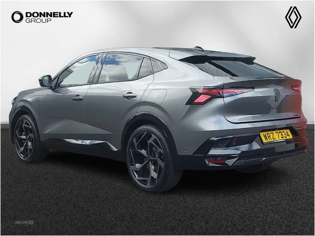 Renault Rafale E-tech Phev Atelier Alpine AWD 5dr - Image 2