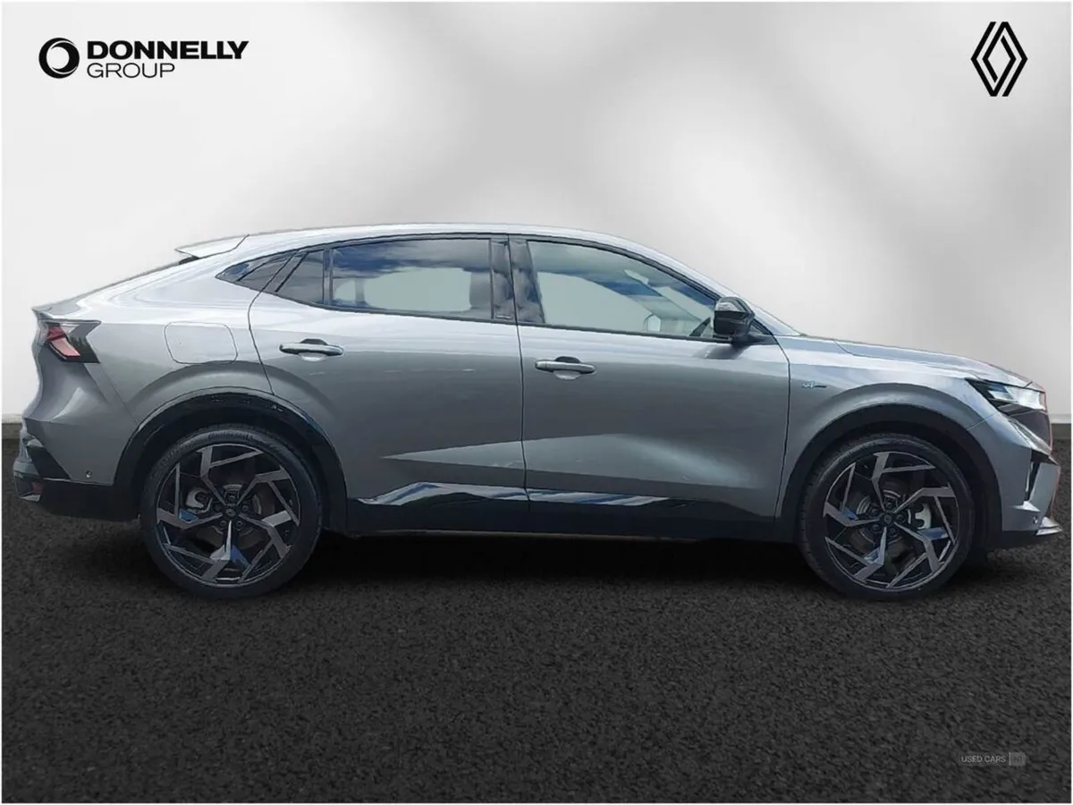 Renault Rafale E-tech Phev Atelier Alpine AWD 5dr - Image 3