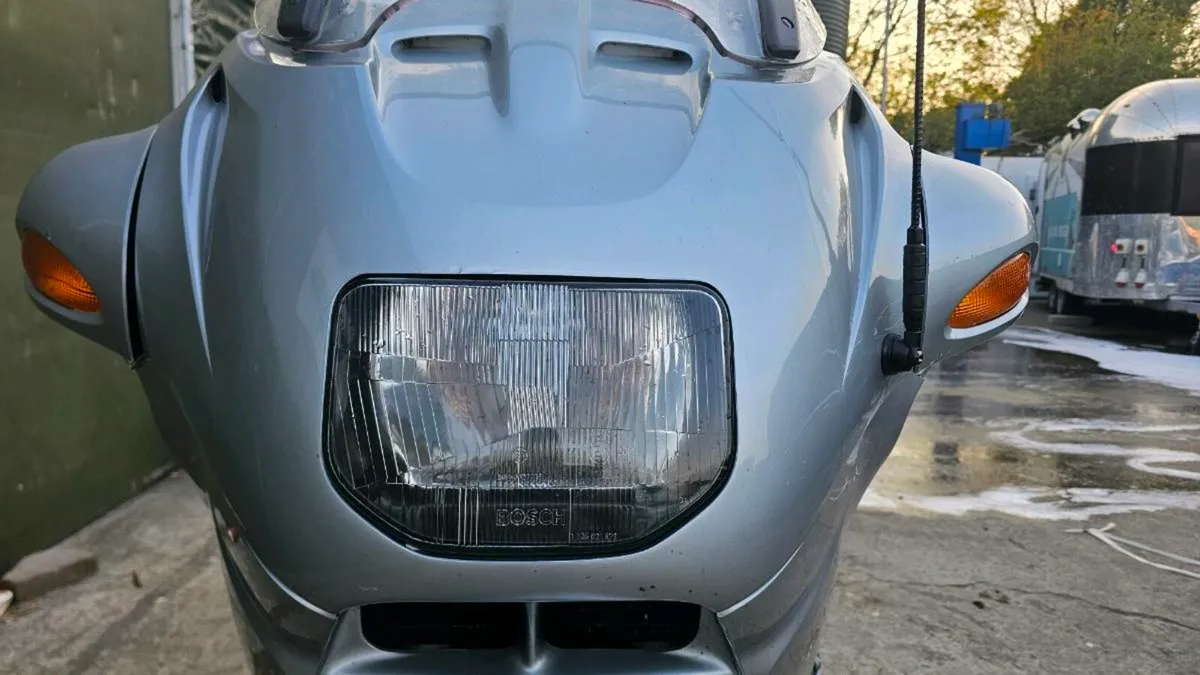 1998 BMW 1100RT - Image 4