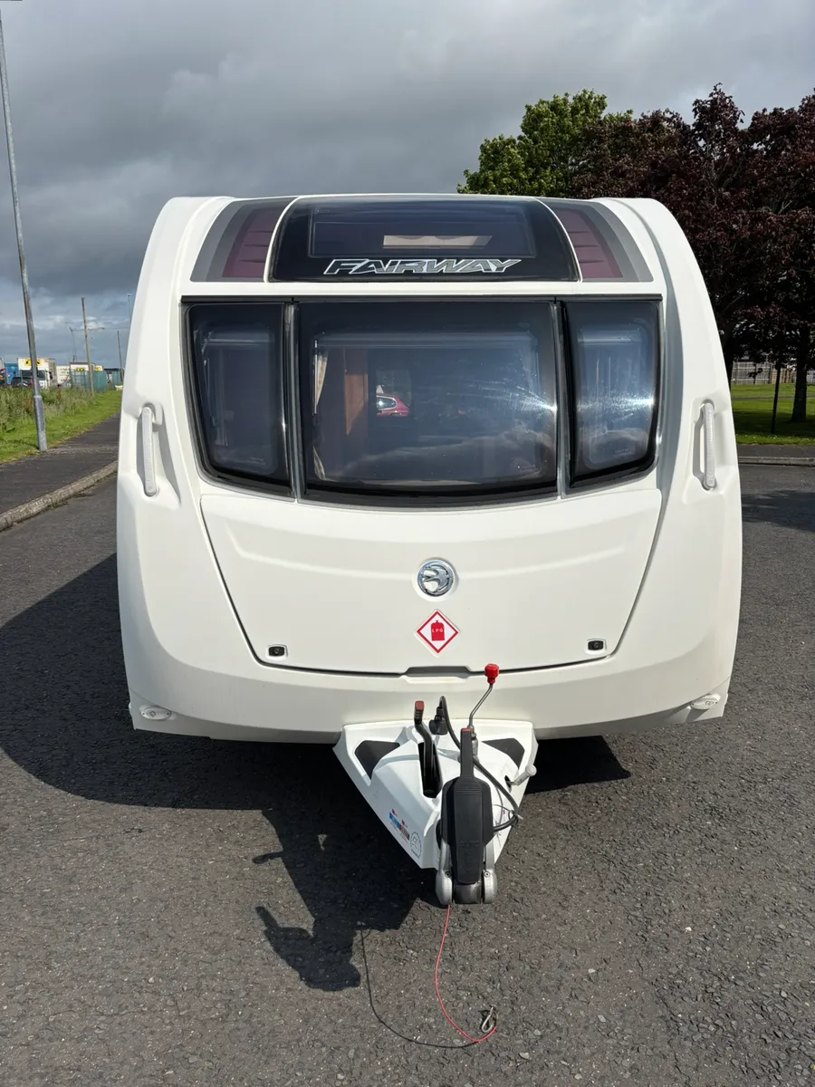 2012 Swift 586 6 berth - Image 3