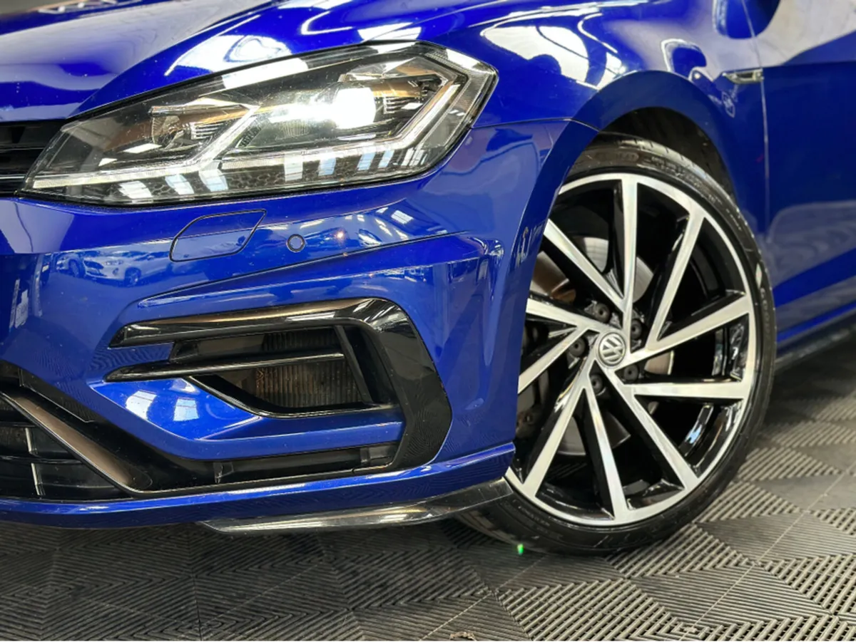 Volkswagen Golf R 2.0 TSI D7A 5DR 4M 310BHP / PANO - Image 4