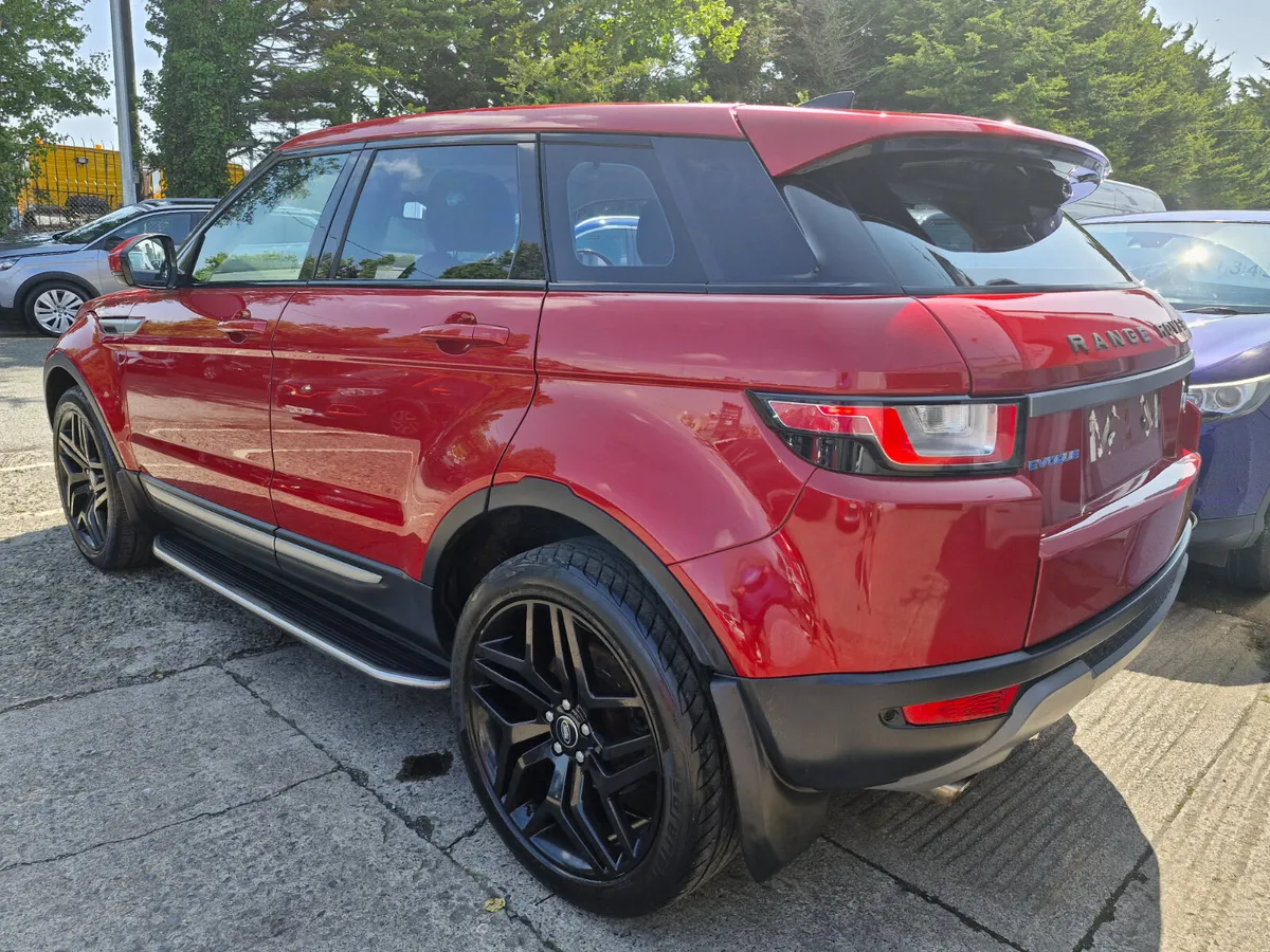 2017 LAND ROVER RANGE ROVER SE 2.0 TD4 150BHP MANU - Image 4