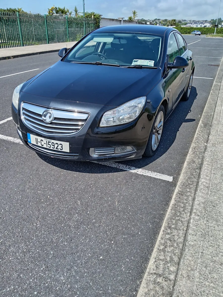 Vauxhall Insignia 2011 - Image 1