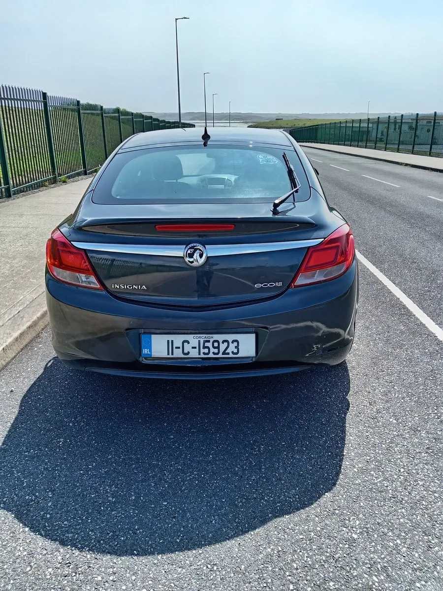 Vauxhall Insignia 2011 - Image 3