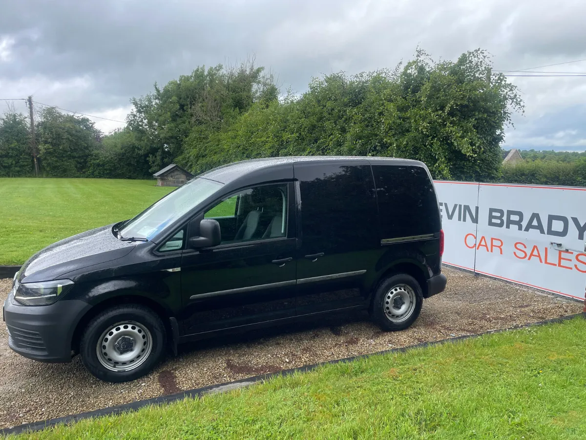 VOLKSWAGEN CADDY 2.0 TDI 75 BHP PANEL VAN. - Image 4