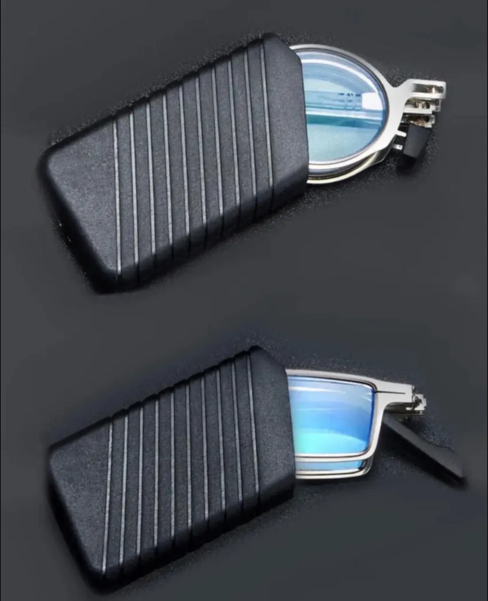 Ultra Light Titanium Foldable Reading Glasses - Image 1