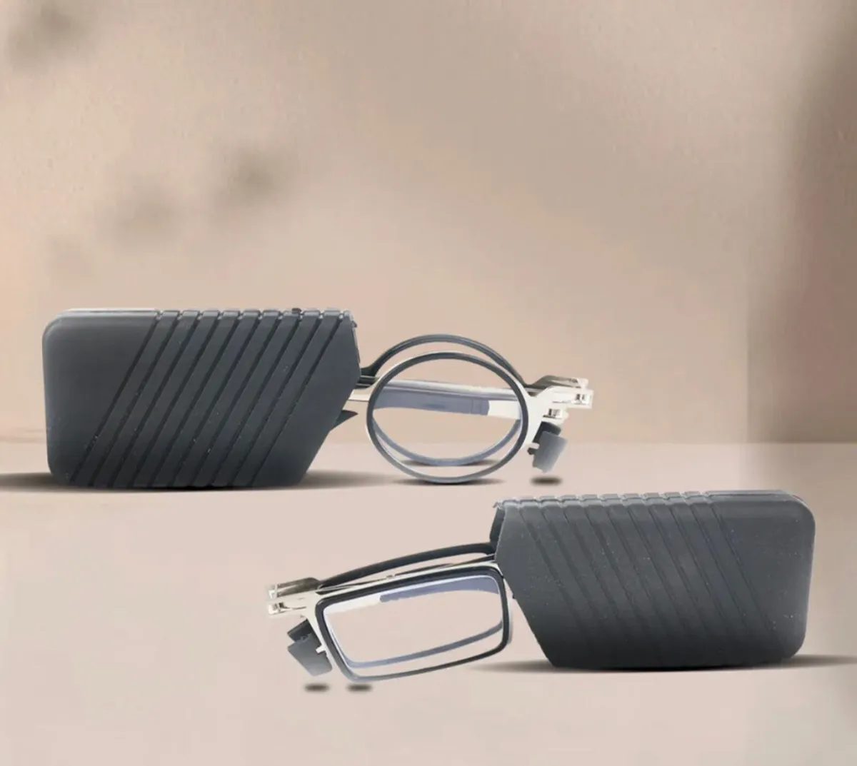 Ultra Light Titanium Foldable Reading Glasses - Image 3