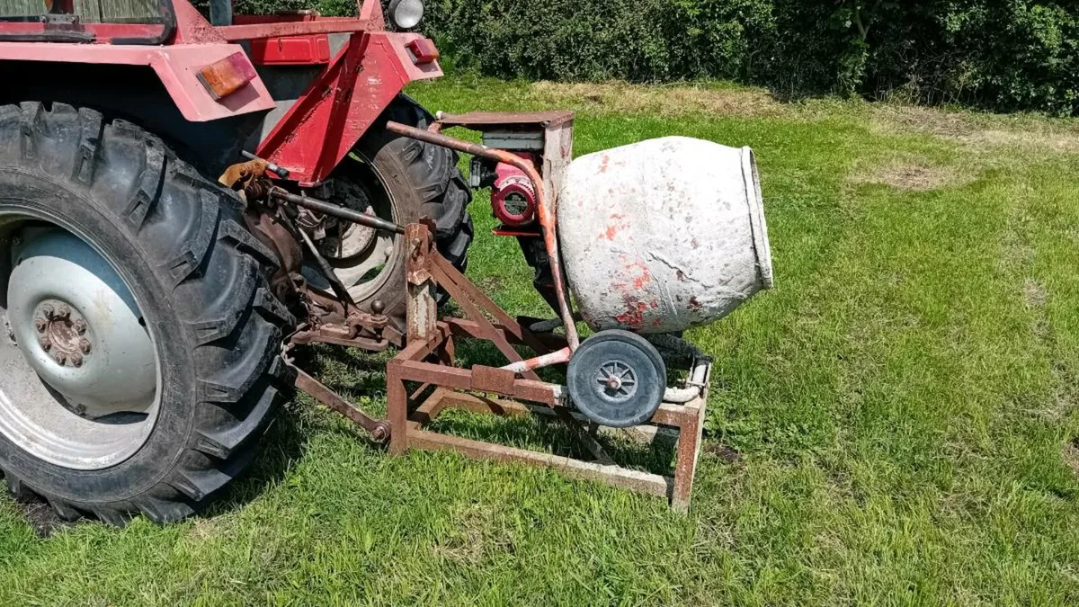 Belle Petrol Tractor Mounted Cement Mixer - Image 2