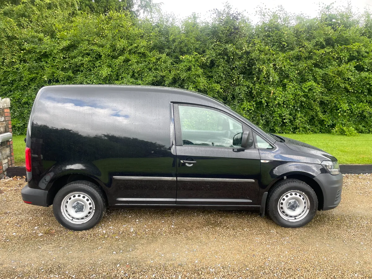 VOLKSWAGEN CADDY 2.0 TDI 75 BHP PANEL VAN. - Image 3