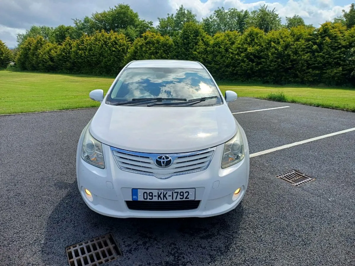 Toyota Avensis - Image 2
