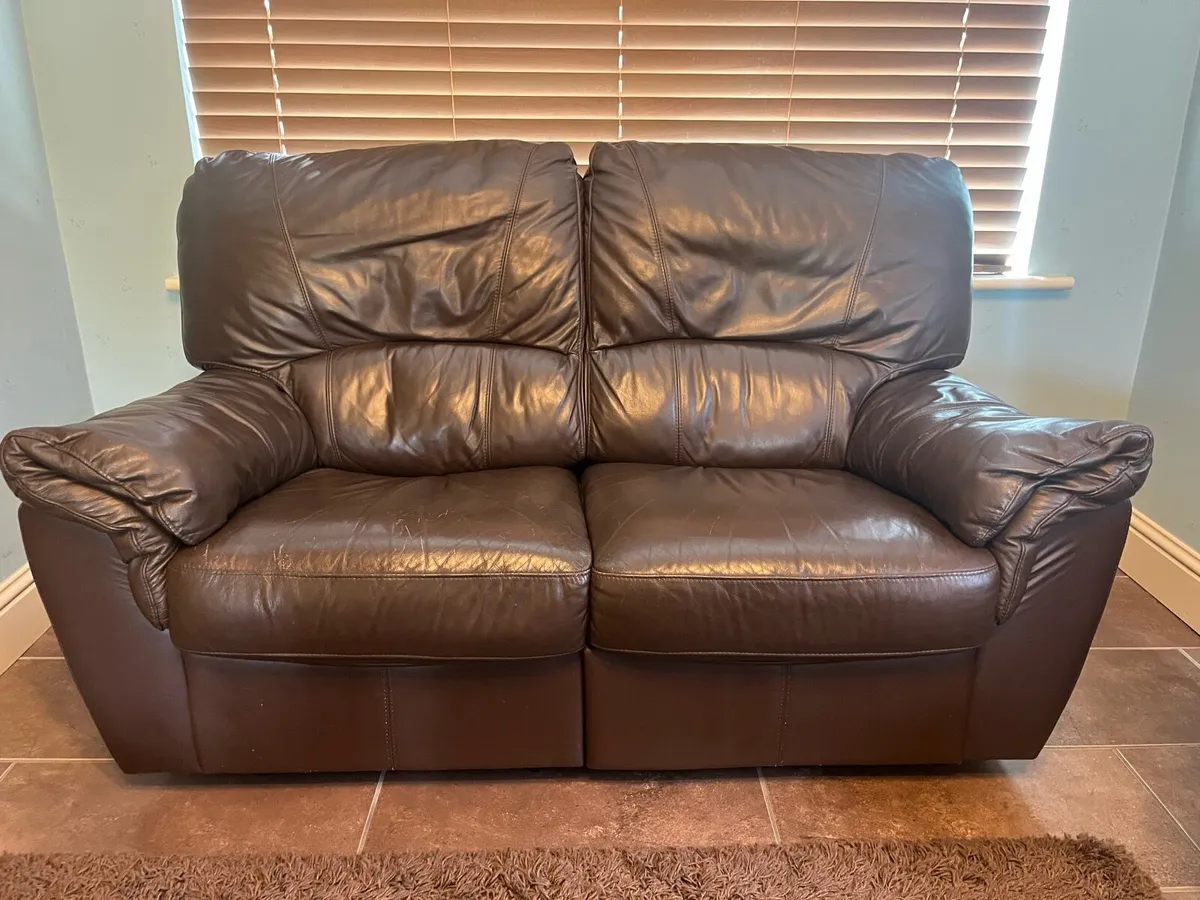 Matching pair of Leather recliner sofas, 2 seater - Image 1