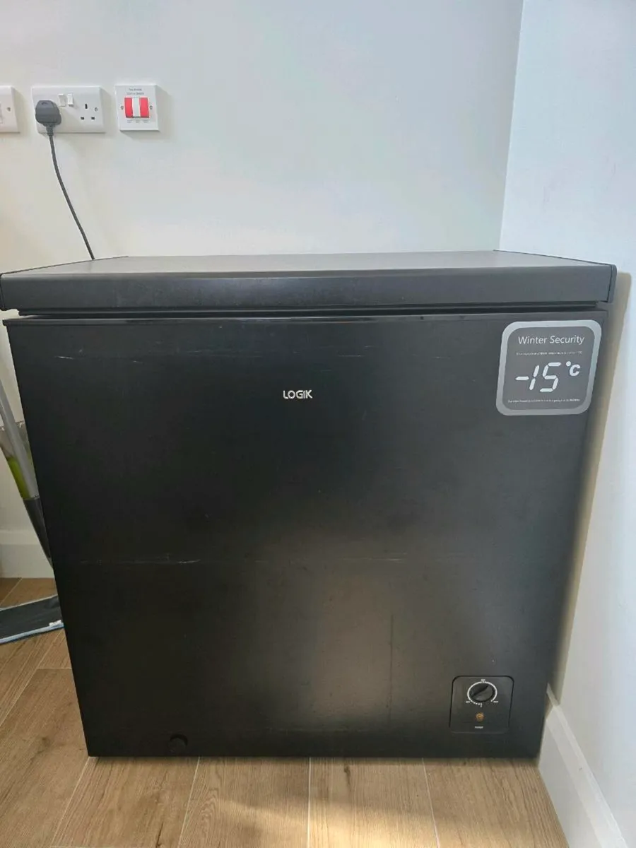 Chest Freezer 200litres