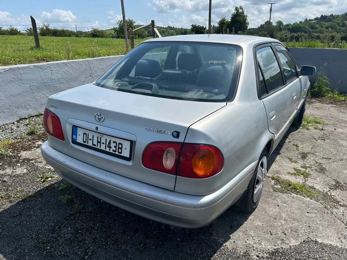 Toyota Corolla 1.4 petrol runs perfectly - Image 4